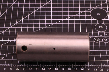 8P7242 Палец