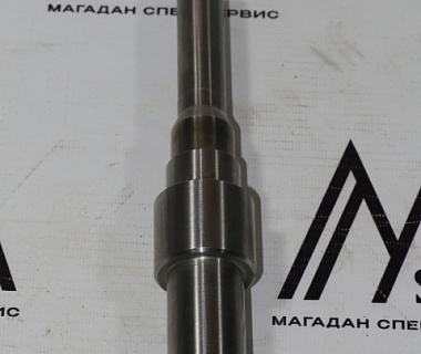 6215-61-1221 Вал вод. Помпы