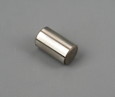 8H0333 Палец