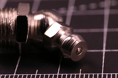 3B8485 Штуцер 