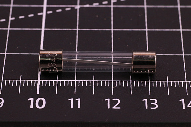 8M8948 Предохранитель