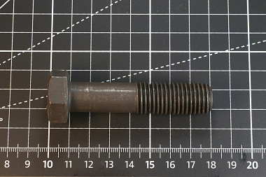 01010-61670 Болт