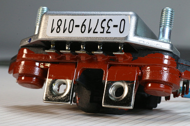 KD7-35719-0181 Реле регулятор
