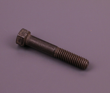 1653933 Болт